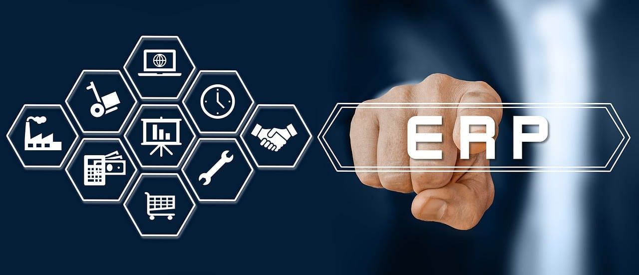 Zarządzanie firmą przy użyciu komputera – dowiedz się więcej o systemach ERP!